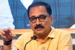 जनता तय करे कि पैरोल पर छूटे अपराधी को या फिर विकास को देना है वोट : भाजपा